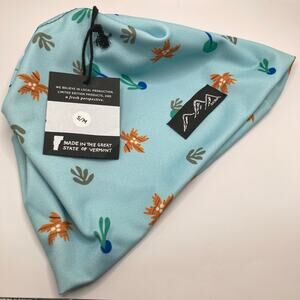 NWT Skida Nori Blue Leaf Print Running Hat Womens S/M Lightweight Ski Outdoors